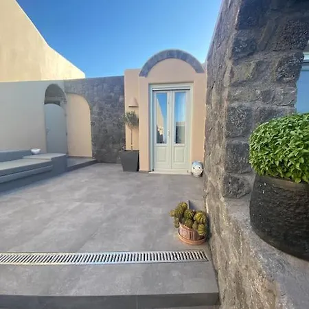 Holiday home Maya House Imerovigli (Santorini)